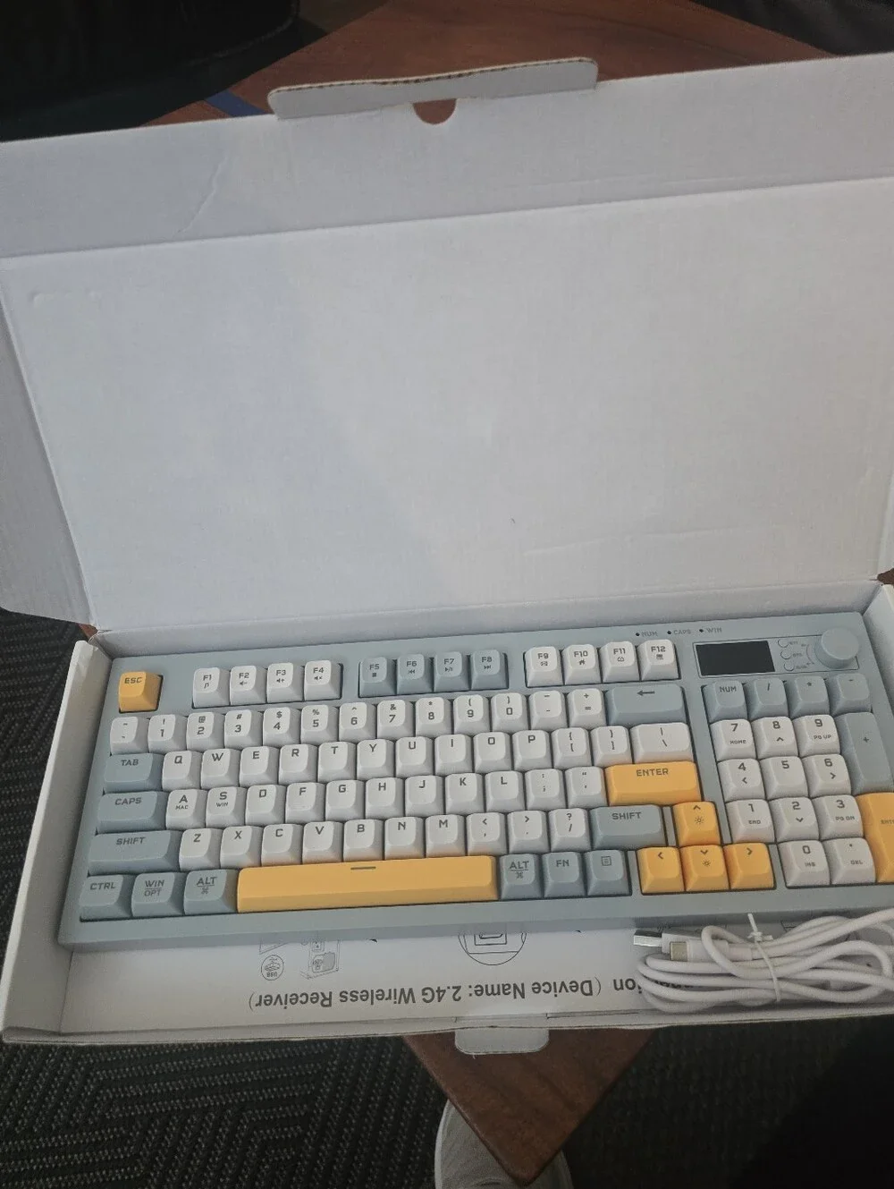 Onikuma G80 94 Keys Keyboard with Yellow Accent Keys 3 Modes With Knob &  Screen